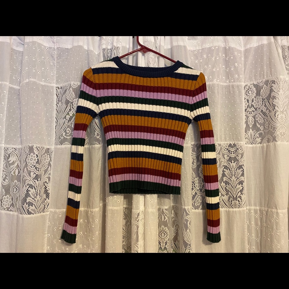 ✨3 for $25✨ 70s Inspired Tight Knit Sweater